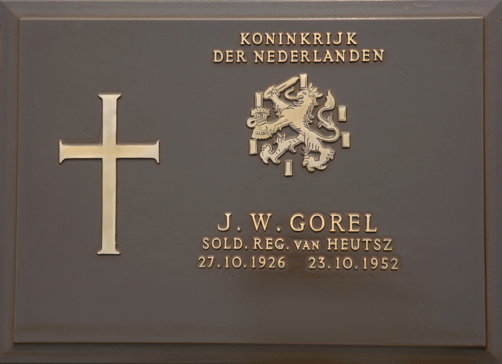 GOREL J W