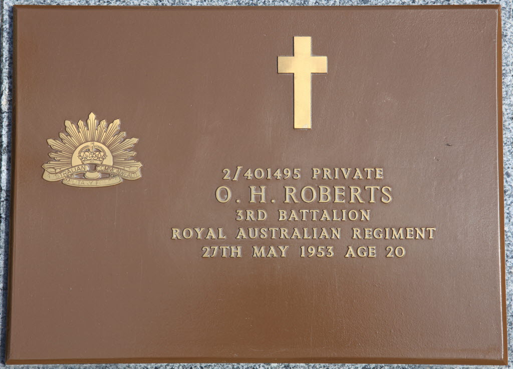 ROBERTS O H